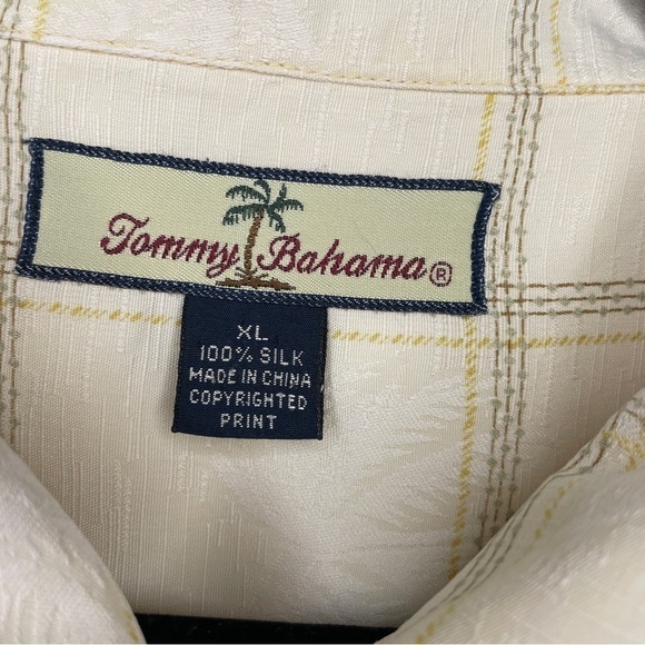Tommy Bahama Pale Yellow 100% Silk Mens Tropical Button Down Palm Tree Shirt - Picture 10 of 10